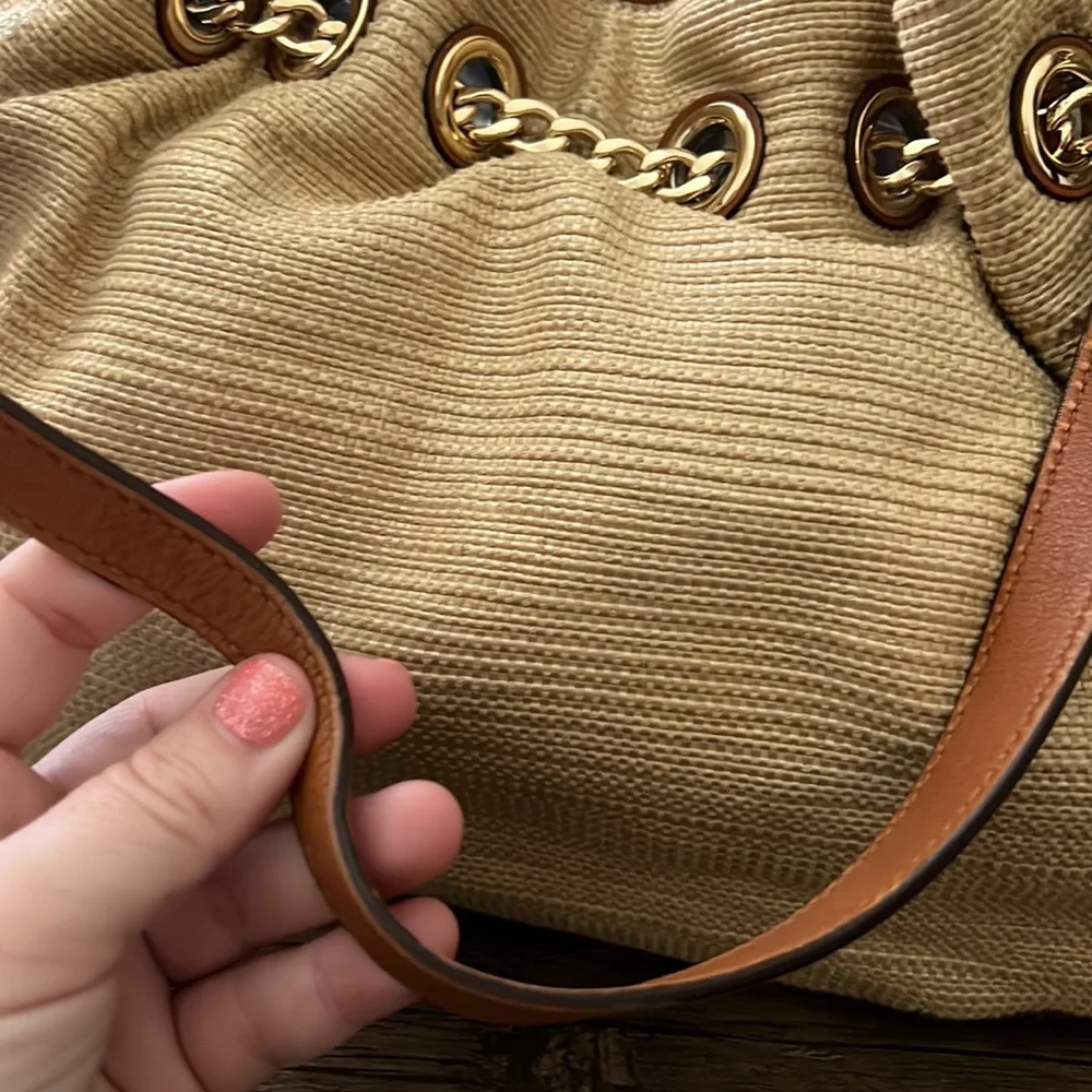 Like new condition MK purse - Picture 2 of 7